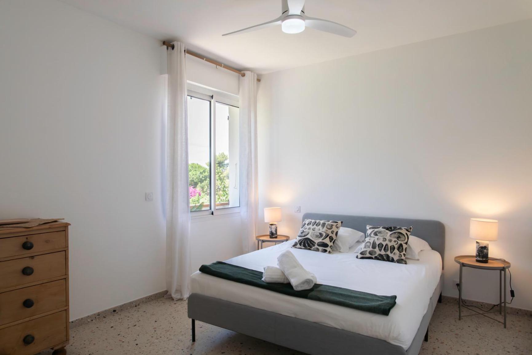 #54 Sea View 4 Bdr Ac Parking 5mins To Port Bbq *