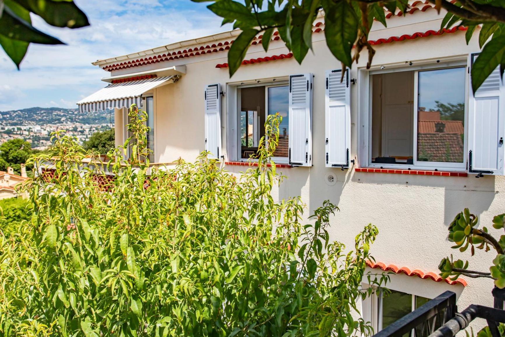 #54 Sea View 4 Bdr Ac Parking 5mins To Port Bbq Nizza